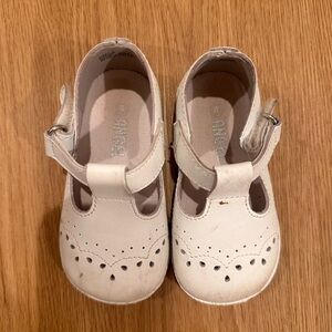 Angel, white leather girl shoes